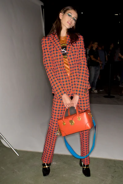 Look 12